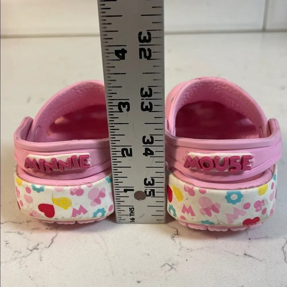 Crocs Kids' x Disney Minnie Mouse Classic Clogs Size 6 Style # 210894